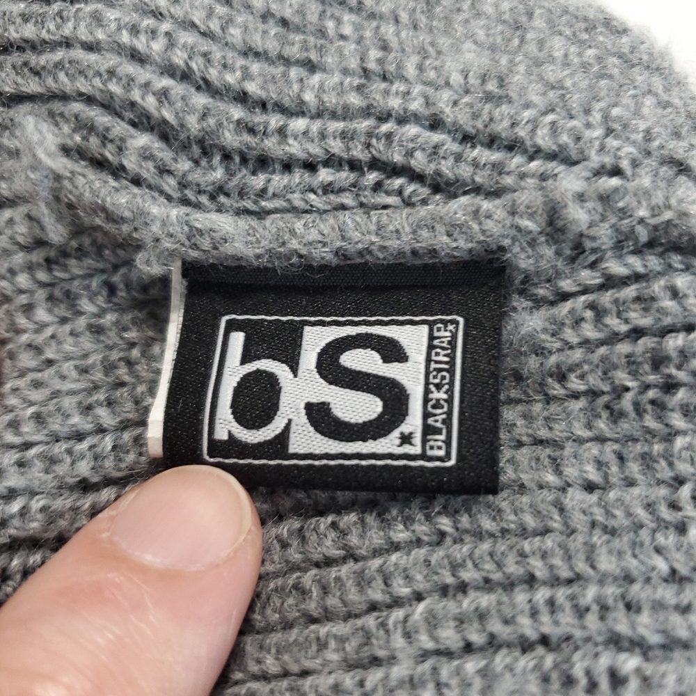 BlackStrap Signature Ribbed Knit Beanie - Grey - Picture 10 of 11